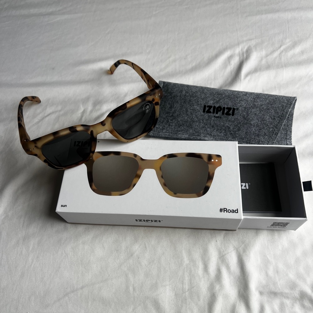 Brand New In Box Izipizi #ROAD LIGHT TORTOISE Square UV Protect 51mm Sunglasses